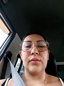 Snapshot of my-kitty chatting on November 20, 2025, 9:04 pm my-kitty online show from November 20, 2025, 9:04 pm