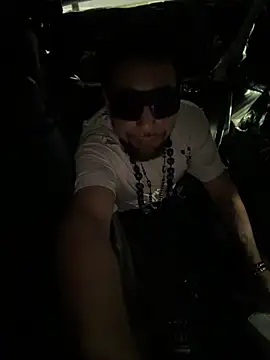 Snapshot of SideGhost chatting on February 7, 2026, 9:45 pm SideGhost online show from February 7, 2026, 9:45 pm