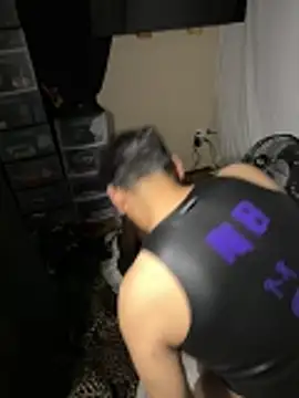 Snapshot of SideGhost chatting on April 14, 2026, 6:29 am SideGhost online show from April 14, 2026, 6:29 am