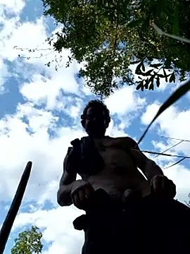 Snapshot of Woodywoodsup1 chatting on September 14, 2025, 10:32 pm Woodywoodsup1 online show from September 14, 2025, 10:32 pm