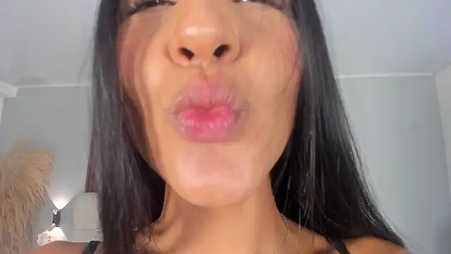 Snapshot of sofi_potter_ chatting on February 27, 2026, 10:20 pm sofi potter online show from February 27, 2026, 10:20 pm