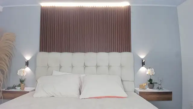 Snapshot of sofi_potter_ chatting on April 9, 2026, 11:11 pm sofi potter online show from April 9, 2026, 11:11 pm