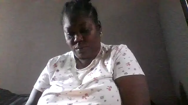 Snapshot of XgeileKutje chatting on February 9, 2026, 10:24 am XgeileKutje online show from February 9, 2026, 10:24 am