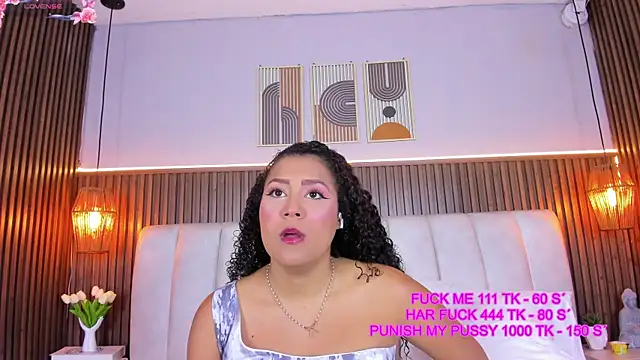 Ashleyy23x online show from May 12, 2026, 7:20 pm