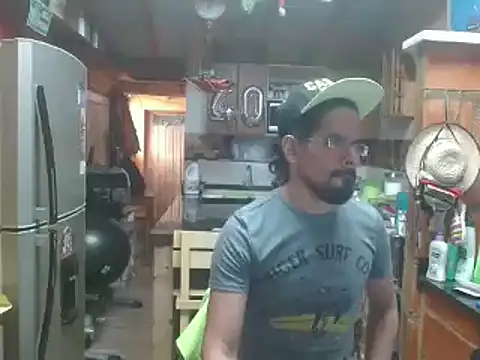 Snapshot of Dr_Pocholate84 chatting on February 20, 2025, 8:36 pm Dr Pocholate84 online show from February 20, 2025, 8:36 pm