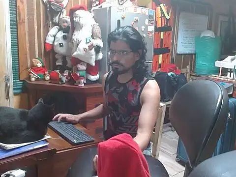 Snapshot of Dr_Pocholate84 chatting on December 21, 2025, 11:49 pm Dr Pocholate84 online show from December 21, 2025, 11:49 pm