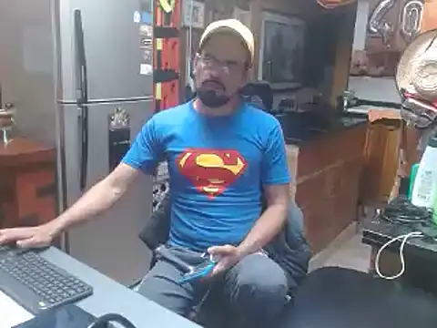 Snapshot of Dr_Pocholate84 chatting on February 26, 2025, 12:09 am Dr Pocholate84 online show from February 26, 2025, 12:09 am