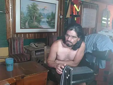 Snapshot of Dr_Pocholate84 chatting on March 25, 2026, 7:57 pm Dr Pocholate84 online show from March 25, 2026, 7:57 pm