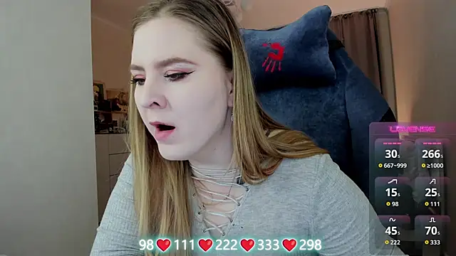 Olivia Munk online show from February 15, 2026, 4:57 am