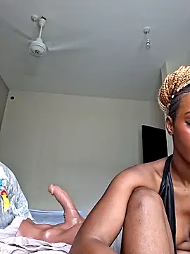 Kamdollie online show from February 28, 2026, 8:25 am