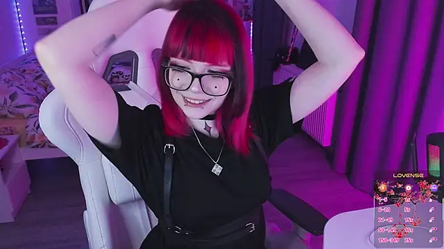 Snapshot of Yumi_Youkai chatting on February 14, 2026, 9:59 pm Yumi Youkai online show from February 14, 2026, 9:59 pm