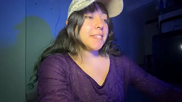 Snapshot of Elberethiel chatting on December 21, 2025, 11:16 pm Elberethiel online show from December 21, 2025, 11:16 pm