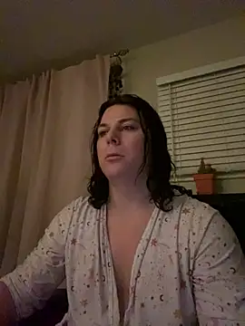 Snapshot of KevieWantsABoobJob chatting on January 22, 2025, 2:59 am KevieWantsABoobJob online show from January 22, 2025, 2:59 am