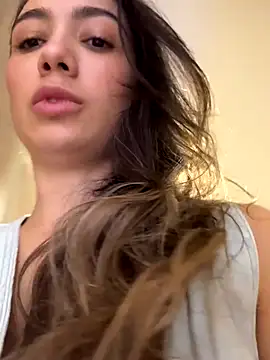 AnnaCastillo  online show from November 16, 2025, 2:11 pm