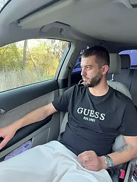 Snapshot of ElChapoGuzman95 chatting on November 2, 2025, 7:24 am ElChapoGuzman95 online show from November 2, 2025, 7:24 am