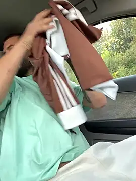 Snapshot of ElChapoGuzman95 chatting on September 28, 2025, 7:37 am ElChapoGuzman95 online show from September 28, 2025, 7:37 am