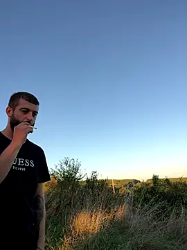 Snapshot of ElChapoGuzman95 chatting on September 23, 2025, 4:41 am ElChapoGuzman95 online show from September 23, 2025, 4:41 am