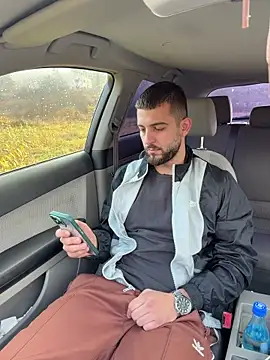 Snapshot of ElChapoGuzman95 chatting on November 19, 2025, 7:19 am ElChapoGuzman95 online show from November 19, 2025, 7:19 am