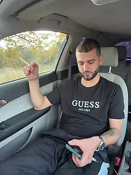 Snapshot of ElChapoGuzman95 chatting on October 29, 2025, 5:39 am ElChapoGuzman95 online show from October 29, 2025, 5:39 am