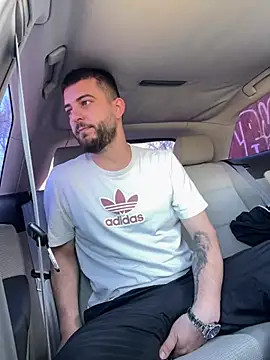 Snapshot of ElChapoGuzman95 chatting on March 22, 2025, 8:18 am ElChapoGuzman95 online show from March 22, 2025, 8:18 am