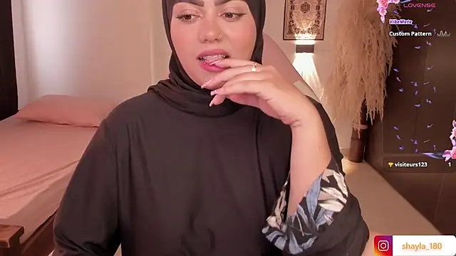 Snapshot of shayla_18 chatting on March 15, 2025, 7:16 pm shayla 18 online show from March 15, 2025, 7:16 pm