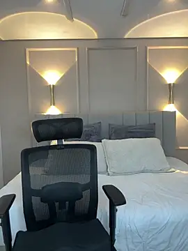 Miss blue69 online show from September 30, 2025, 1:44 am