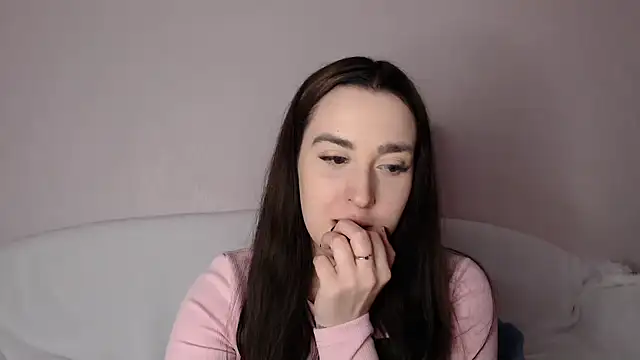 Snapshot of vitalina_freedom chatting on March 15, 2025, 1:51 pm vitalina freedom online show from March 15, 2025, 1:51 pm