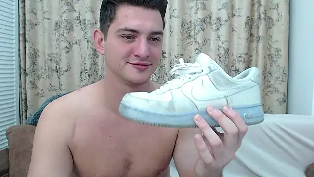 AndyFame online show from December 1, 2024, 11:53 pm