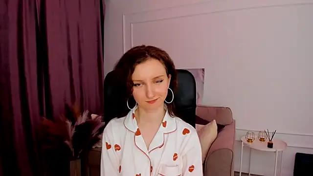 Snapshot of TruthInWine chatting on February 21, 2025, 1:44 am TruthInWine online show from February 21, 2025, 1:44 am