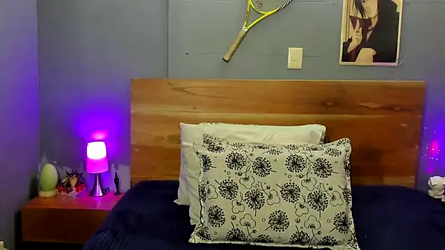 Snapshot of Prometeo-grizzly chatting on March 15, 2026, 6:42 am Prometeo-grizzly online show from March 15, 2026, 6:42 am