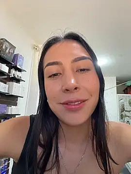 Snapshot of _alabina_ chatting on January 16, 2026, 9:52 pm alabina online show from January 16, 2026, 9:52 pm