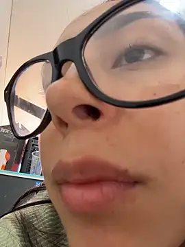 Snapshot of _alabina_ chatting on February 13, 2026, 2:50 pm alabina online show from February 13, 2026, 2:50 pm