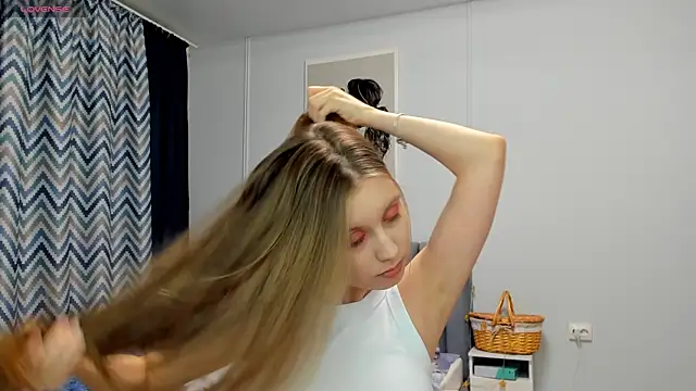 Snapshot of Peggy_Beauty chatting on January 25, 2025, 2:58 am Peggy Beauty online show from January 25, 2025, 2:58 am