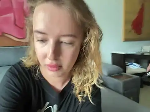 Nura n Sarah online show from March 5, 2025, 6:01 am