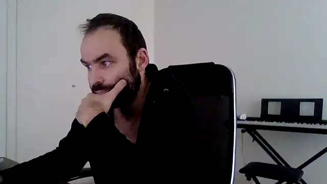 Snapshot of joaodias_97 chatting on February 5, 2026, 12:34 pm joaodias 97 online show from February 5, 2026, 12:34 pm