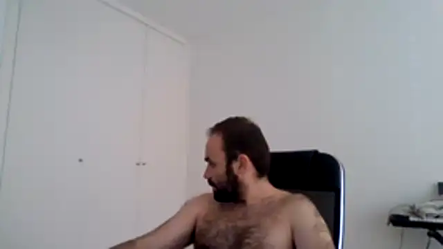 Snapshot of joaodias_97 chatting on June 5, 2026, 4:35 pm joaodias 97 online show from June 5, 2026, 4:35 pm