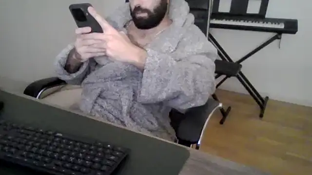 Snapshot of joaodias_97 chatting on January 6, 2026, 9:52 pm joaodias 97 online show from January 6, 2026, 9:52 pm