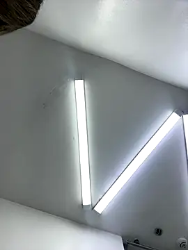 alicee16 online show from November 3, 2025, 3:48 pm