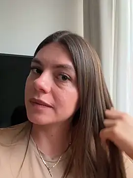 alicee16 online show from February 6, 2025, 10:53 pm