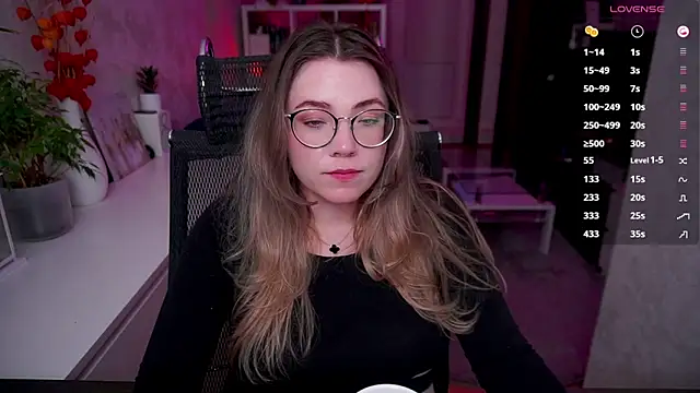 RemyCute online show from April 30, 2026, 8:57 pm