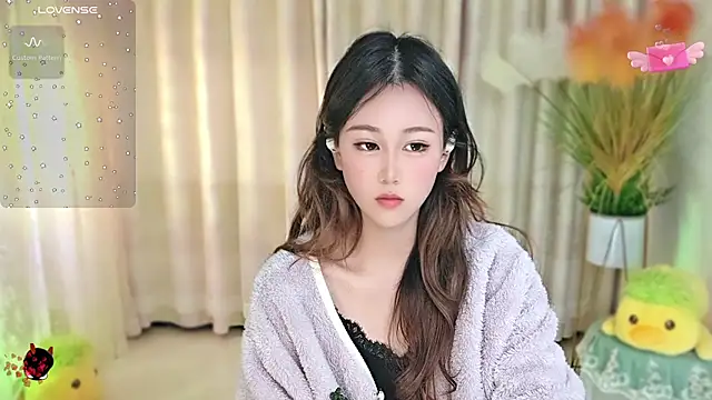 Aimee-520 online show from October 30, 2025, 11:45 pm