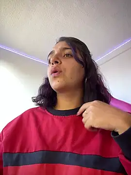 Snapshot of Alicia_Ruiz chatting on May 9, 2026, 9:07 pm Alicia Ruiz online show from May 9, 2026, 9:07 pm