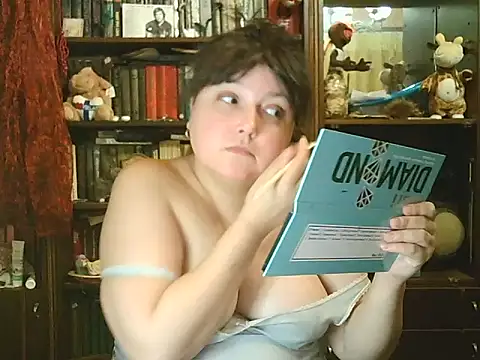 CarrieQPeach online show from January 12, 2026, 1:29 pm