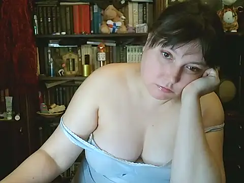 CarrieQPeach online show from December 13, 2025, 8:04 pm