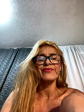 Snapshot of SahoryHorny chatting on September 30, 2025, 5:08 pm SahoryHorny online show from September 30, 2025, 5:08 pm