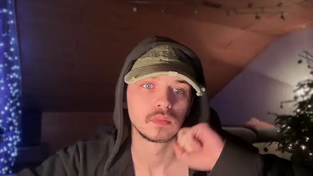 naked psy online show from January 16, 2025, 4:49 am