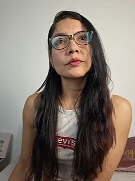 Snapshot of Alicesoul chatting on May 19, 2026, 11:45 pm Alicesoul online show from May 19, 2026, 11:45 pm