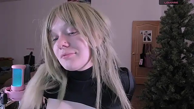 cyber whore  online show from February 23, 2026, 3:45 pm