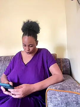 Snapshot of fat_creamy_pus chatting on October 29, 2025, 9:52 am fat creamy pus online show from October 29, 2025, 9:52 am