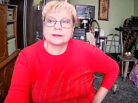 LOLA8888 online show from October 21, 2025, 10:47 am